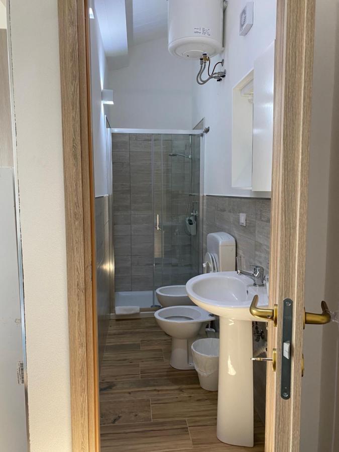 Ocucchiti Apartment Сиракуза Екстериор снимка