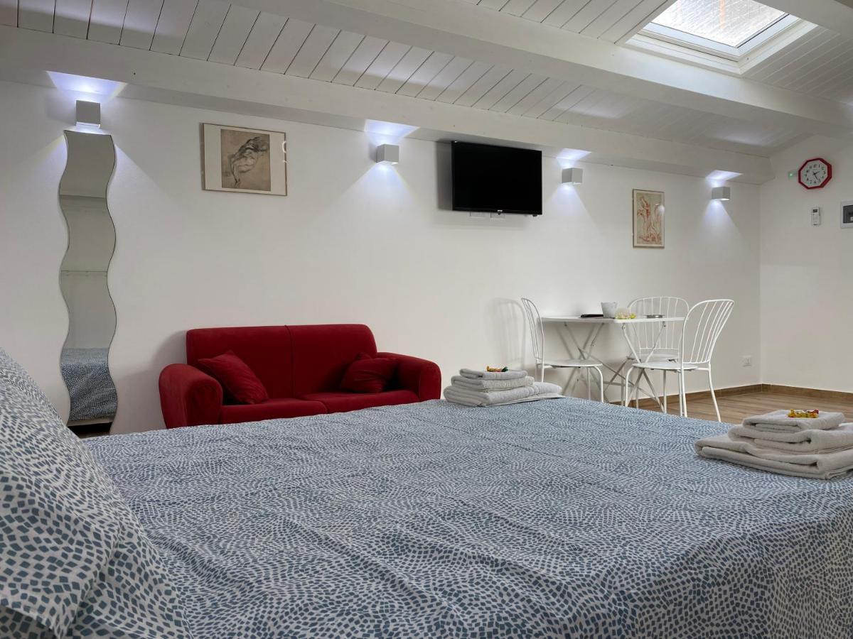 Ocucchiti Apartment Сиракуза Екстериор снимка