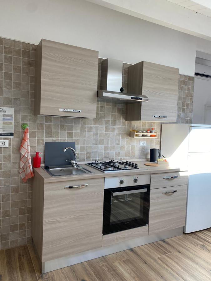 Ocucchiti Apartment Сиракуза Екстериор снимка