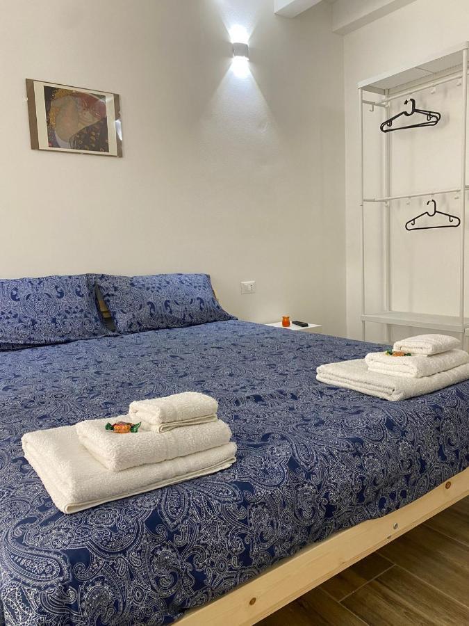 Ocucchiti Apartment Сиракуза Екстериор снимка