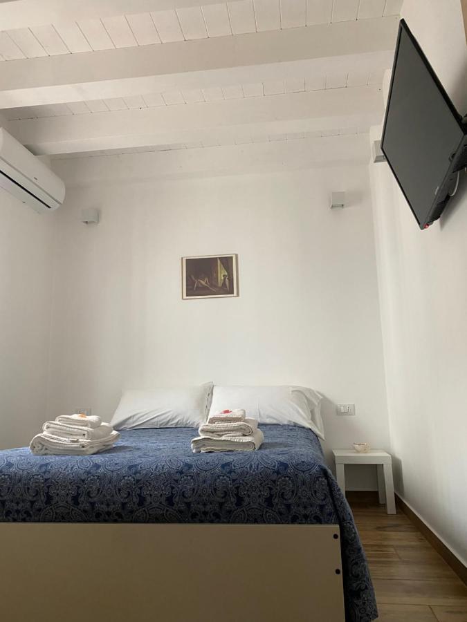 Ocucchiti Apartment Сиракуза Екстериор снимка