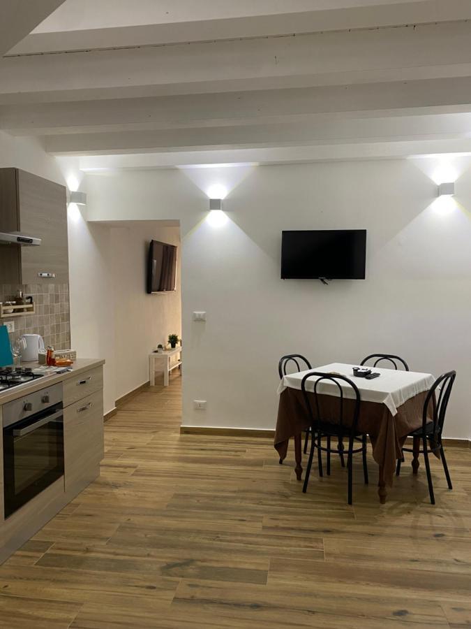 Ocucchiti Apartment Сиракуза Екстериор снимка